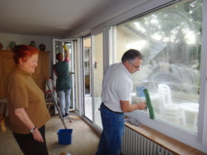 Grundreinigung, Unterhaltsreinigung, Wohnungsreinigung, Gebäudereinigung, Fensterreinigung, Frühlingsputz, Umzug, Haushaltshilfe, Teppichreinigung, Umzugsreinigung, Reinigungsfirma, Reinigungsfirmen, Umzuege, Wohnungsreinigung, Umzugsreinigungen